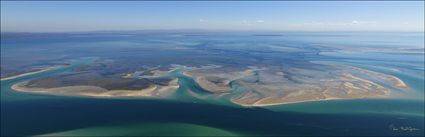 Sand Patterns - Moreton Bay - QLD  (PBH4 00 17690)